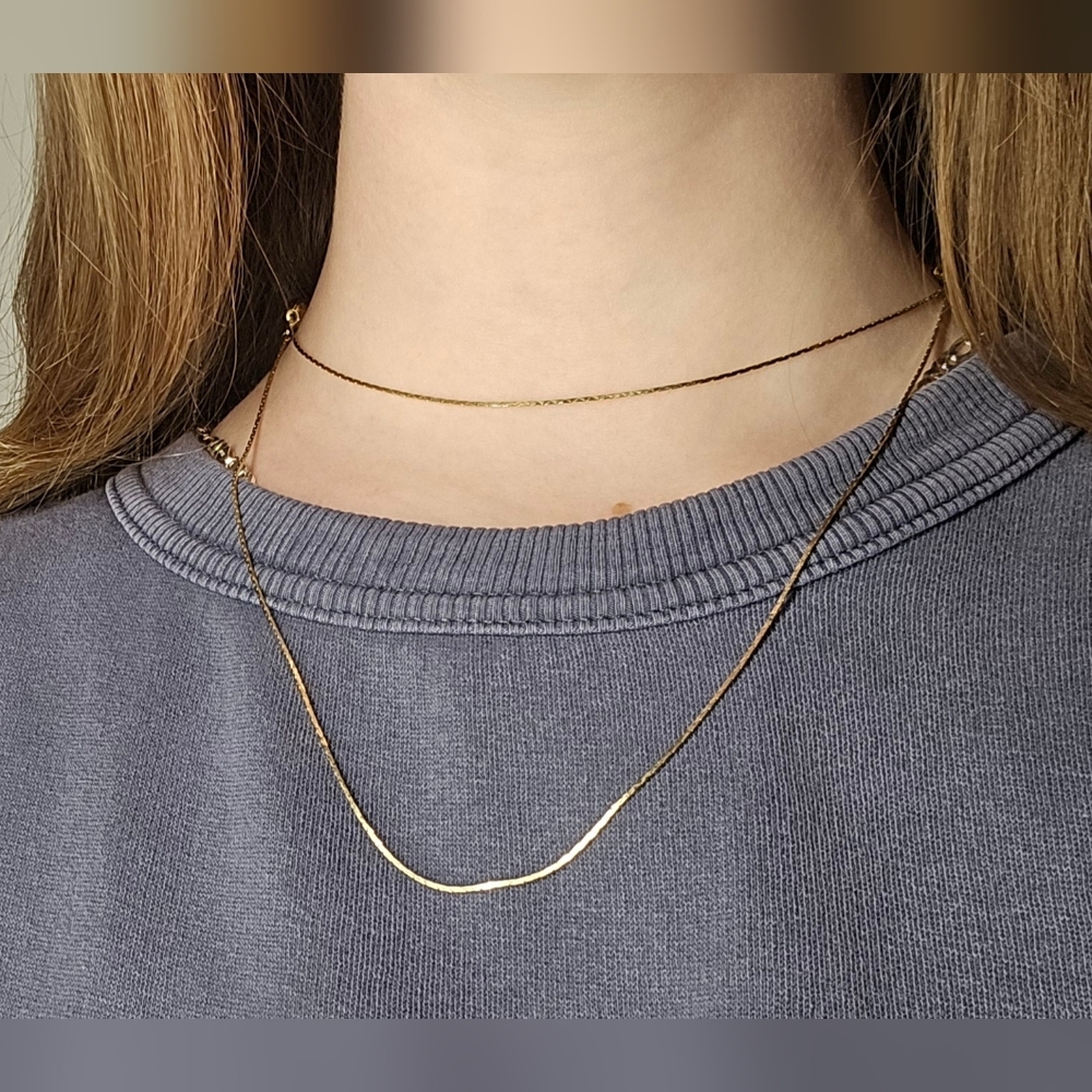 Adjustable Gold Minimalist Necklace with Dainty Chain